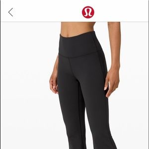 Lululemon Groove Pant NWT, sold out everywhere